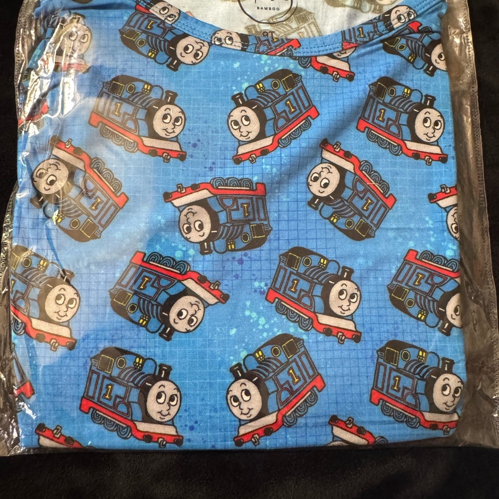 BAMBOO Oak and Ollie Bamboo short‎ sleeve shirt Thomas the Train